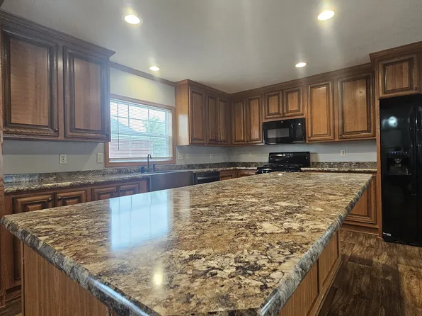 9674 Orchard Way #423, Fenton, MI 48430
