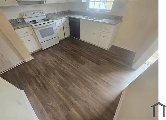 3 bed, 1270 sqft, $1,890 — Photo 3