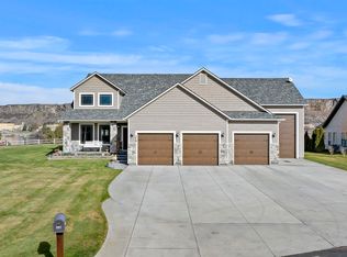 324 Clear Lake Ln, Buhl, ID 83316
