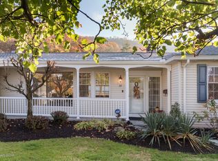 29 Tilbury Ave, Nanticoke, PA 18634