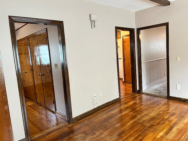 65 Eutaw Ave #1 — Photo 18