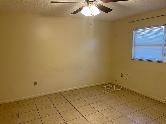 2nd image of 1410 Rainbow Ave #1410