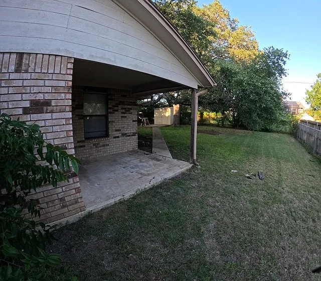 1412 Janet Ln — Photo 8