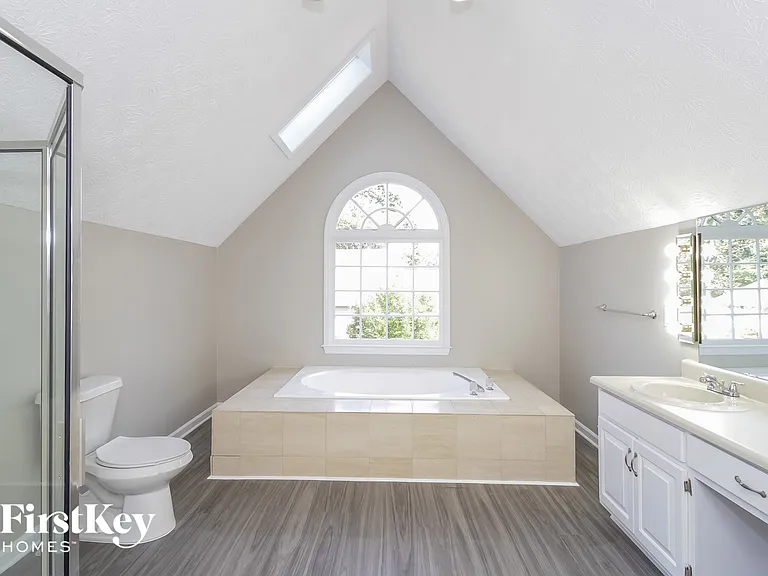 4740 Govanett Rd — Photo 10