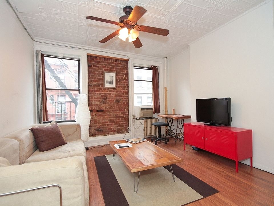 1st image of 241 Elizabeth St APT 3