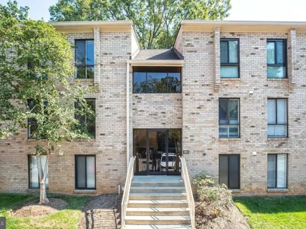 2321 Freetown Ct Unit 24/11C, Reston, VA 20191