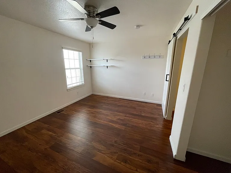 8288 S Fillmore Cir — Photo 19