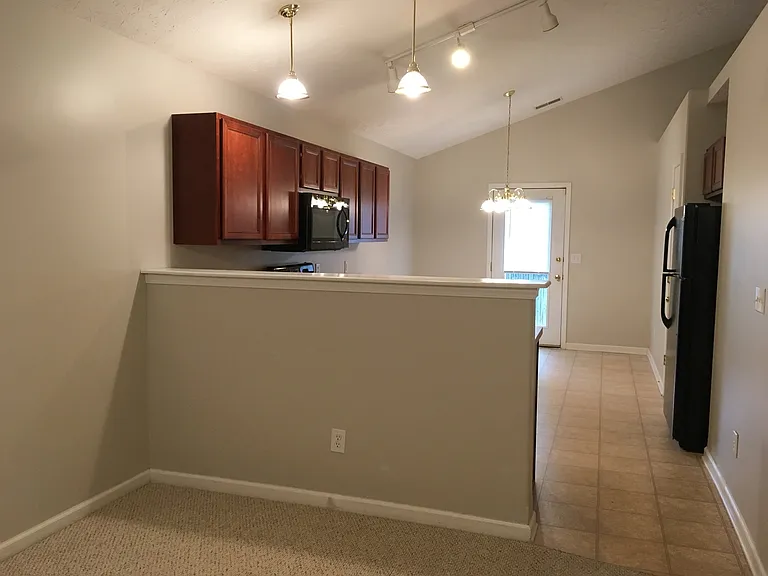 121 Blue Heron Pl — Photo 8