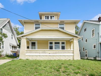 1852 Eastern Ave SE, Grand Rapids, MI, 49507