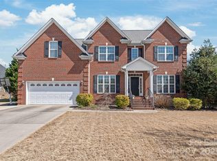 5608 Old Town Ln, Gastonia, NC 28056