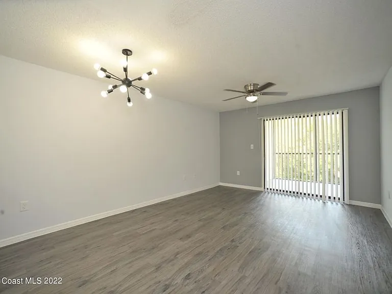Oasis - 3165 South St. — Photo 10