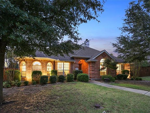 2nd image of 1477 Brittany Way