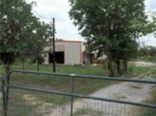 700 Old Lockhart Rd, Lockhart, TX 78644