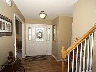 3rd image of 508 Coach Light Cir