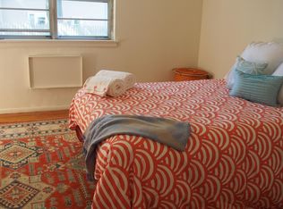 400 Knickerbocker Rd APT 2B, Dumont, NJ 07628