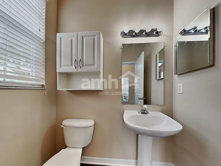 10602 Drayton Ct — Photo 10