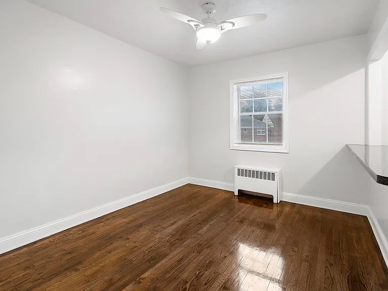 Molly Pitcher Village Apartments — Photo 12
