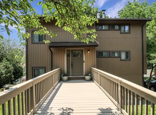 55 Dusk Dr, New Rochelle, NY 10804