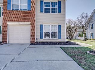 150 La Costa Dr, Blackwood, NJ 08012