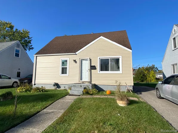 272 Seward St, Pontiac, MI 48342