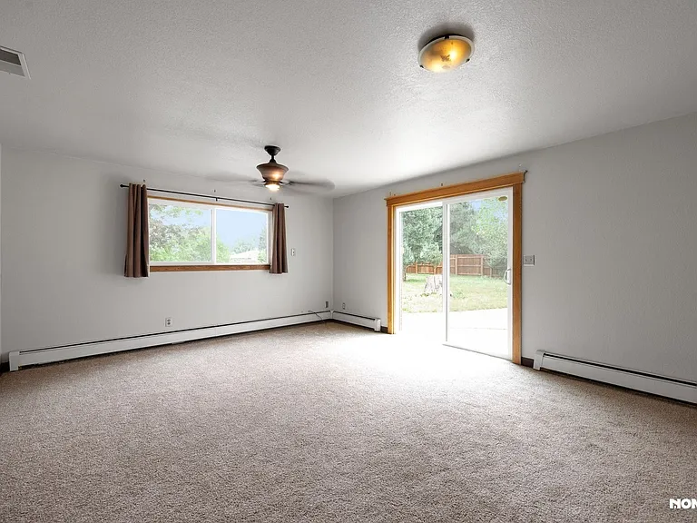 3636 Royal Dr — Photo 21