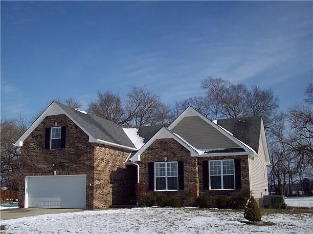 1st image of 3944 Benjamin Dr #D