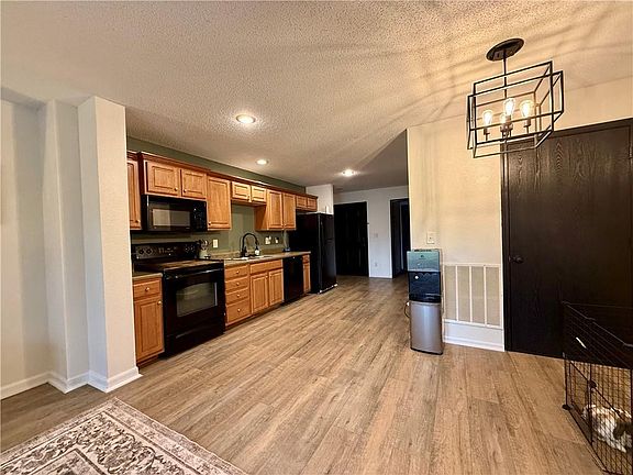 5th image of 15500 NW 123rd St