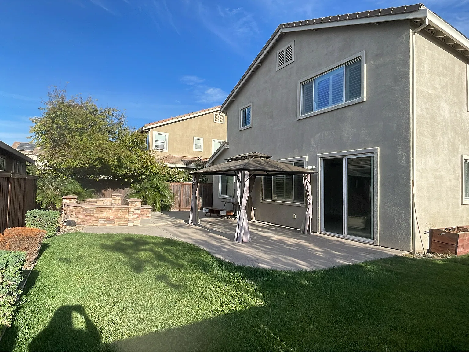 5 bed, 2896 sqft, $3,850 — Photo 2