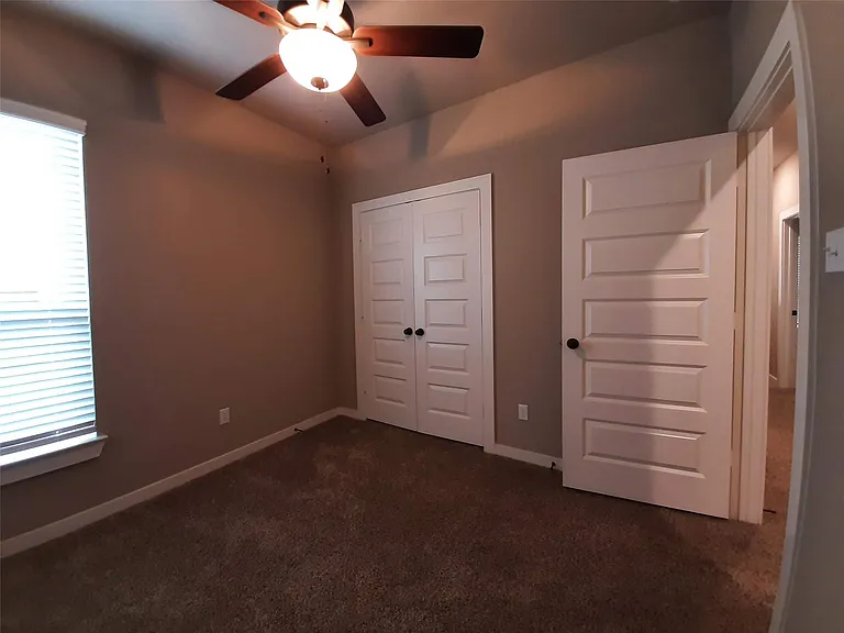 25148 Pacific Wren Dr — Photo 12