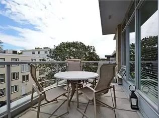 828 Rupert Ter #601, Victoria, BC
