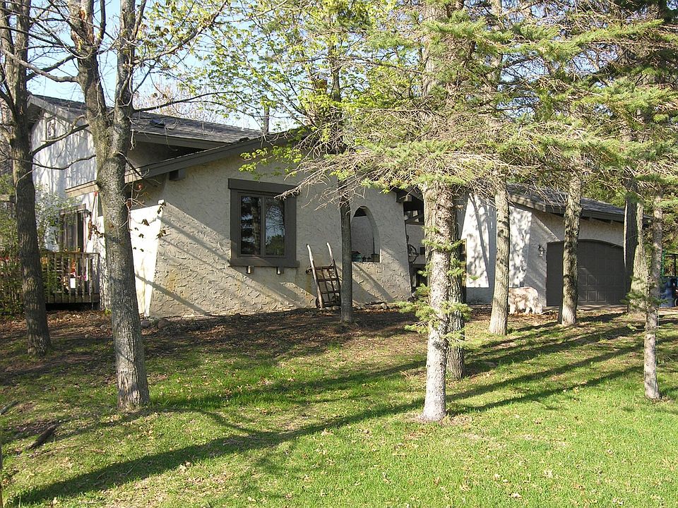 Very private 10 acre horse property, totally updated. Must be toured to be app