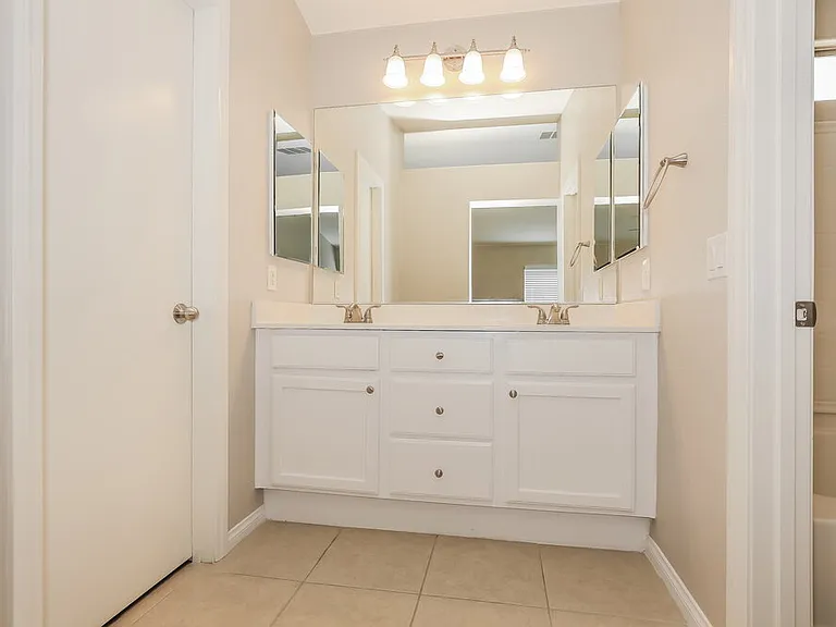 6441 Butterfly Sky St — Photo 12