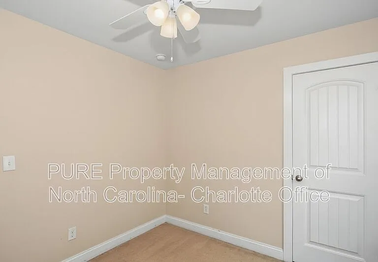 15959 Rose Glenn Ln — Photo 10