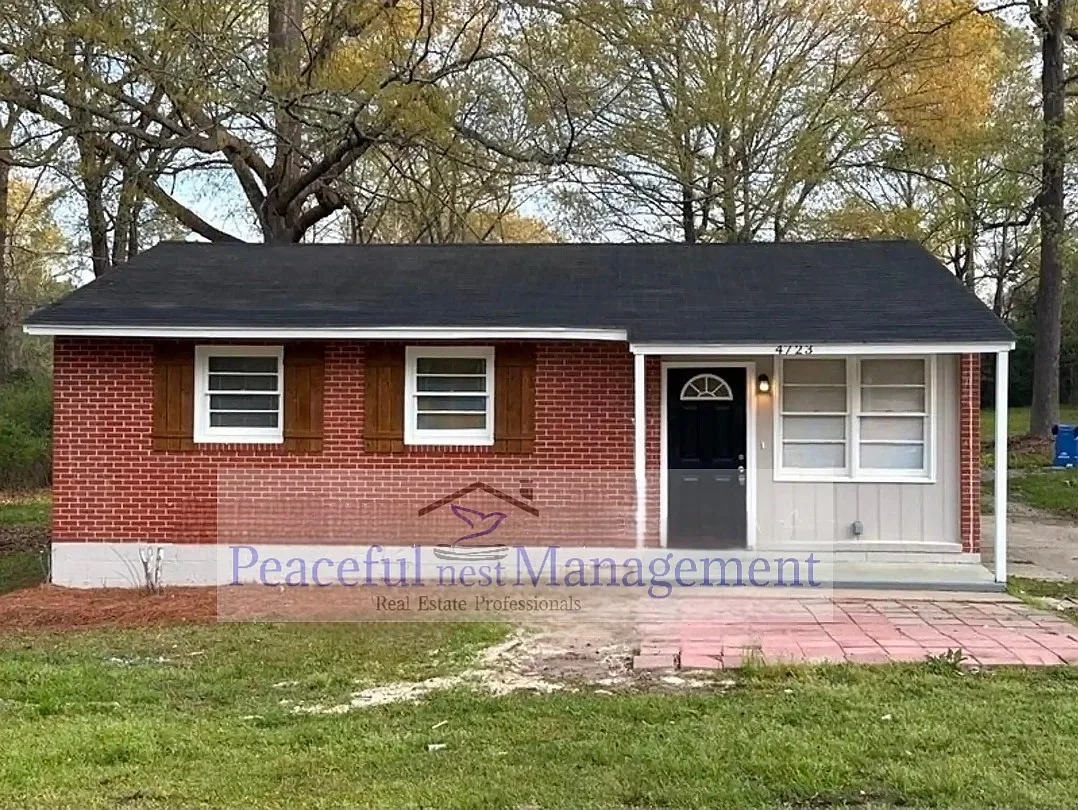 3 bed, 1200 sqft, $1,350 — Photo 1