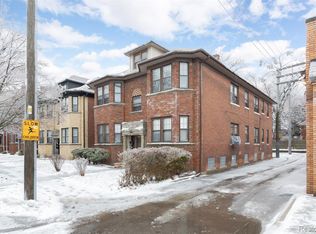 987 Beaconsfield Ave, Grosse Pointe Park, MI 48230