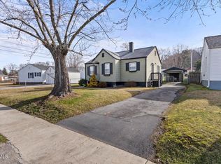 2304 Sherwood Rd, Kingsport, TN 37664