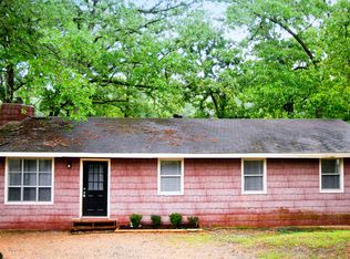 8315 Clearlake Dr, Mabelvale, AR 72103