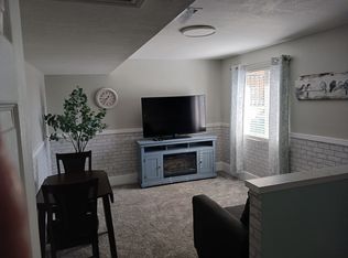 9702 Harris Ct, Thornton, CO 80229