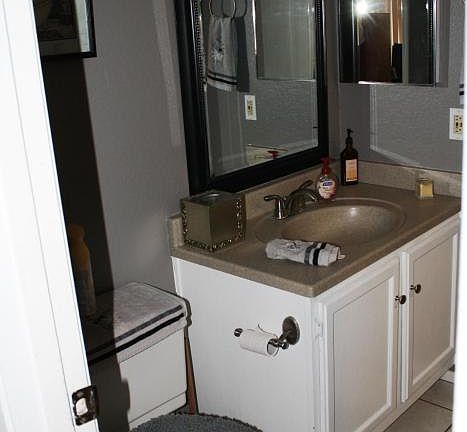 5th image of 14801 N 25th Dr Unit 10