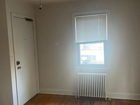 Bedroom/Living room