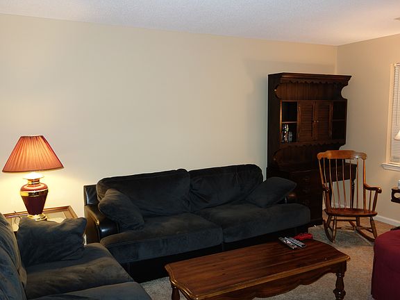 5th image of 3745 Thrushwood Dr