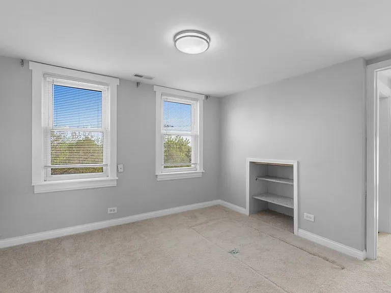 3832 N Pulaski Rd #3 — Photo 11