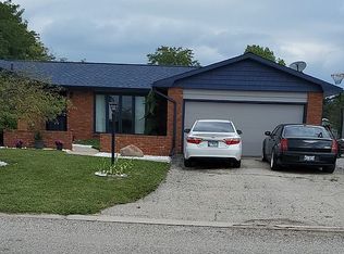 1 Lake Side Dr, Mansfield, IL 61854