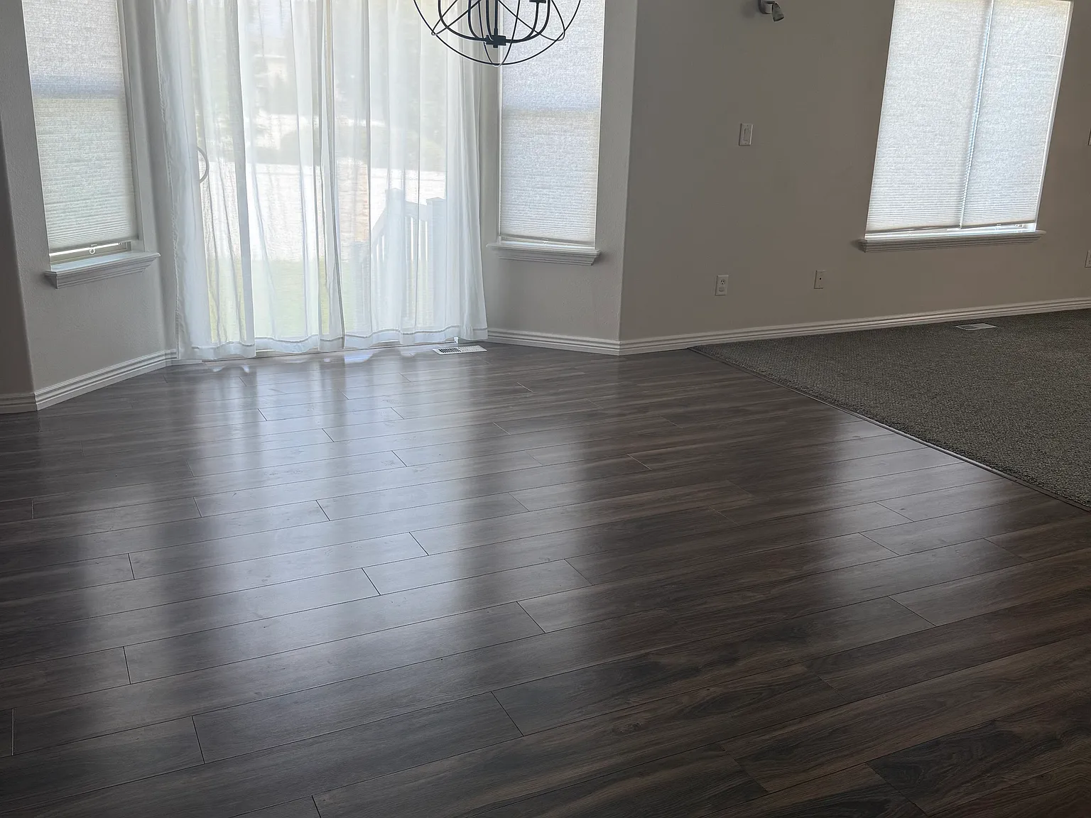 4 bed, 2.5 bath, 3168 sqft, $2,950 — Photo 2