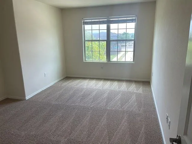 10201 Gertrudis Loop — Photo 22