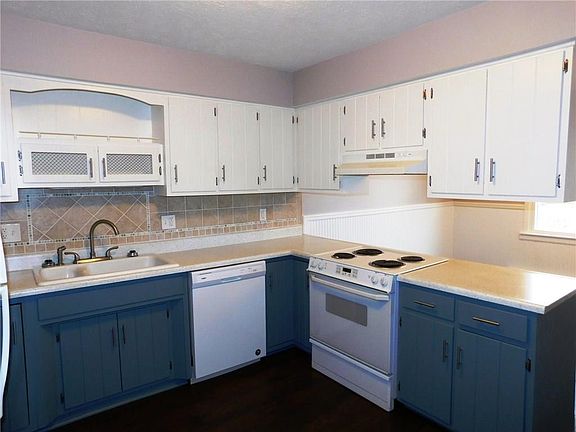 4th image of 253 New Haven Dr