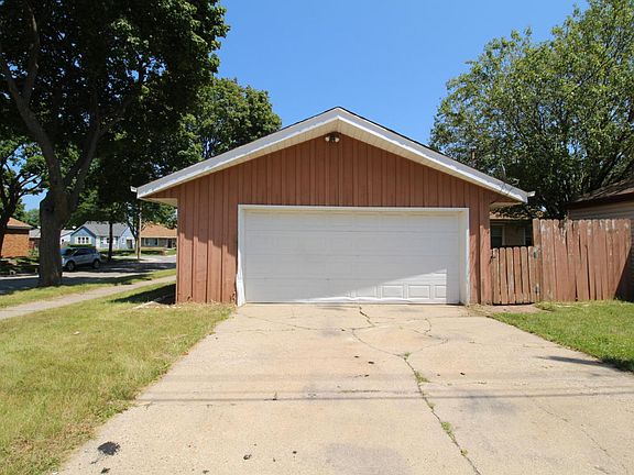 3rd image of 7209 W Ruby Ave