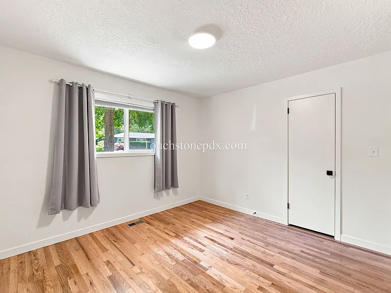 412 NE 167th Pl — Photo 20