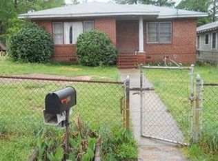 907 11th Ct, Phenix City, AL 36867