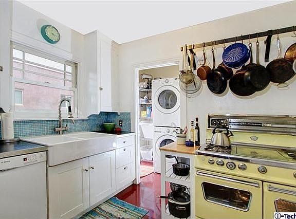 3rd image of 519 Wickliffe Dr